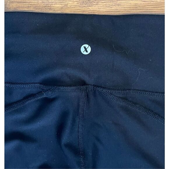 Xersion Performance Women’s 8 Black Athletic Capri Activewear Pants Fitted - Picture 3 of 6